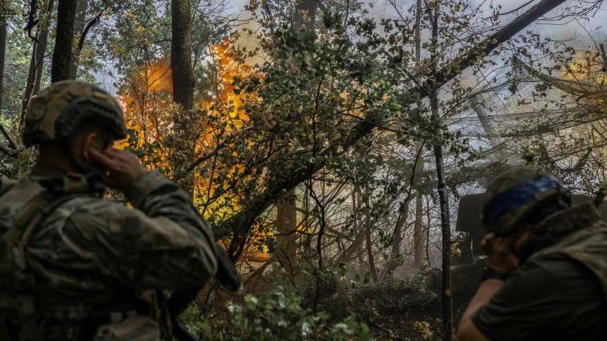 Động thái của Ukraine trước các cuộc tấn công như vũ bão của Nga vào Kharkov